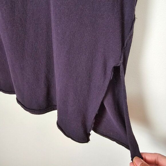 EUC WE THE FREE BLACK LOOSE FITTING SPLIT V NECK TEE SIZE SMALL - Picture 8 of 13